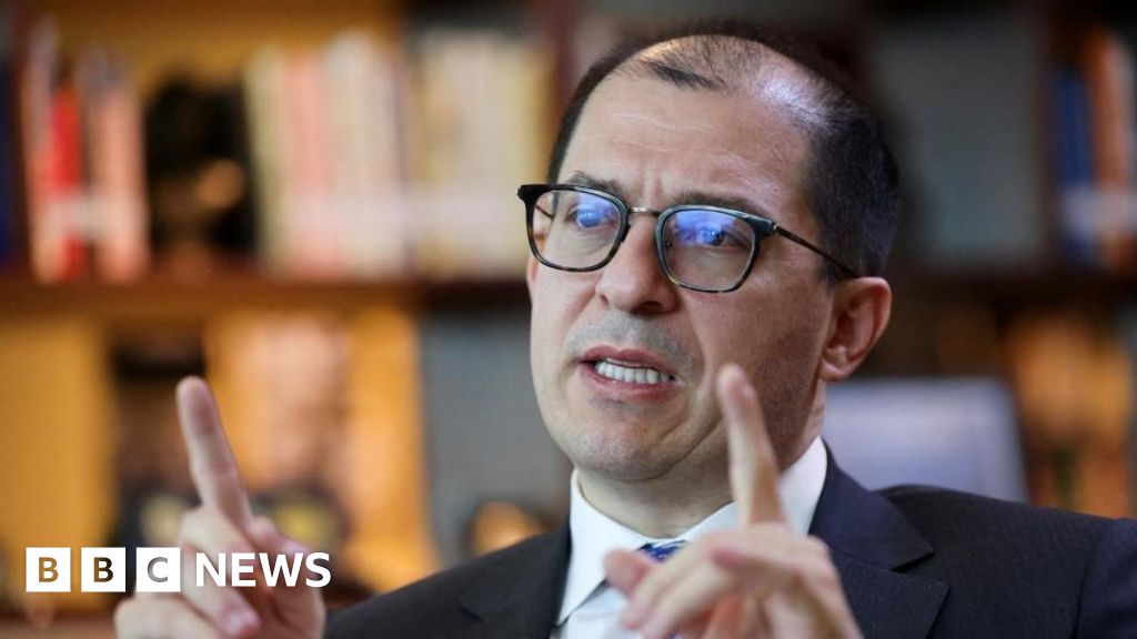 Court Could Overturn Colombia Pension Law Following Corruption Scandal Court Could Overturn Colombia Pension Law Following Corruption Scandal