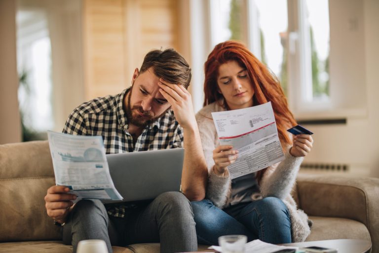 Credit Card Industry Faces Headwinds Amidst Reduced Consumer Spending Credit Card Industry Faces Headwinds Amidst Reduced Consumer Spending