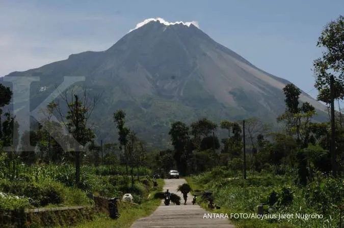 Cuaca Bandung Besok (22/4): Perkiraan Hujan Pukul 1 Siang Cuaca Bandung Besok (22/4): Perkiraan Hujan Pukul 1 Siang