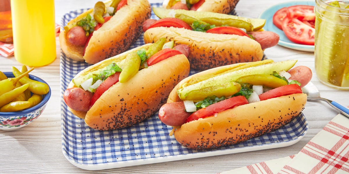 Cubs Game: Lady And The Tramp-Style Hot Dog Shared By Fans Cubs Game: Lady And The Tramp-Style Hot Dog Shared By Fans