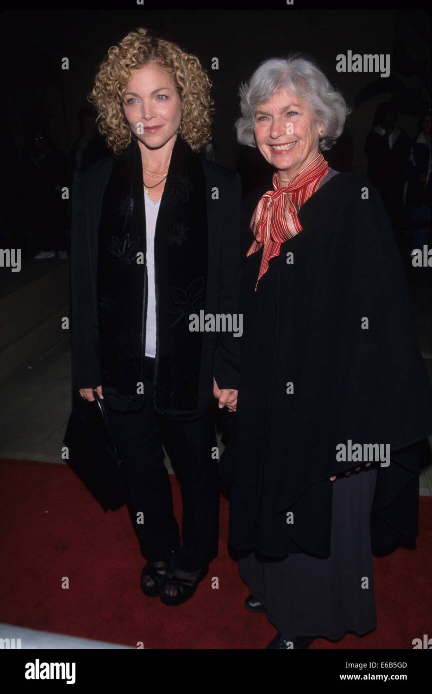 Death Of Dallas And Carrie Icon: Daughter Amy Irving Pays Tribute Death Of Dallas And Carrie Icon: Daughter Amy Irving Pays Tribute