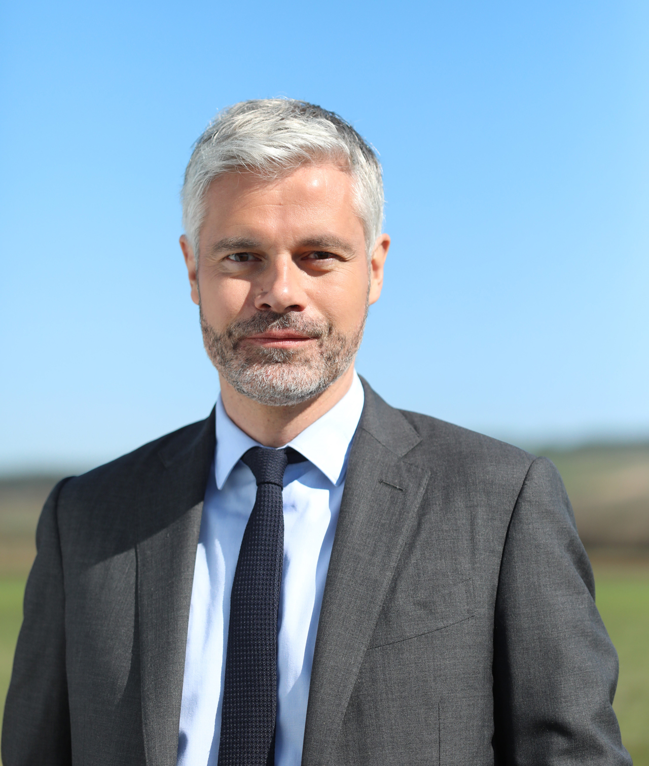 Déportation Des OQTF : Analyse De La Position De Laurent Wauquiez Sur Saint-Pierre-et-Miquelon Déportation Des OQTF : Analyse De La Position De Laurent Wauquiez Sur Saint-Pierre-et-Miquelon