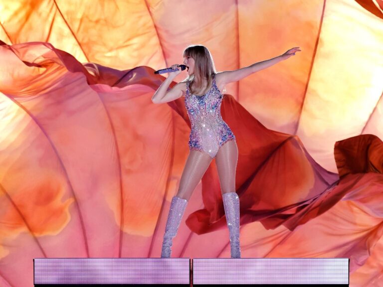 Did Taylor Swift Cost Kanye West A Super Bowl Halftime Show? Did Taylor Swift Cost Kanye West A Super Bowl Halftime Show?