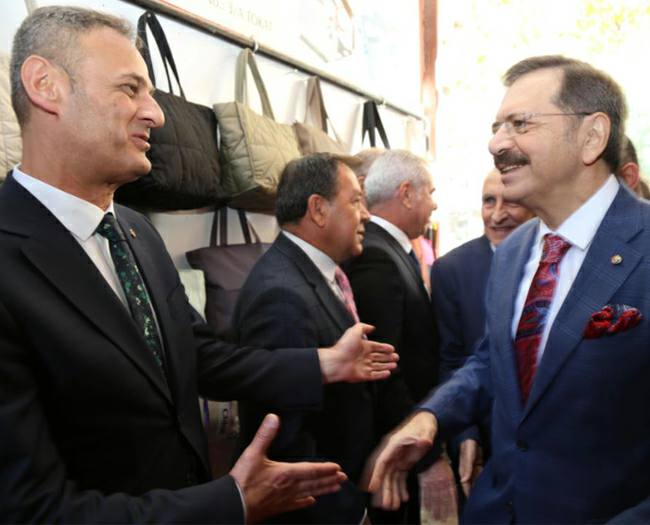 Direkt Uçuşlar Ve Kıbrıs: Tatar'ın Açıklamalarının Analizi Direkt Uçuşlar Ve Kıbrıs: Tatar'ın Açıklamalarının Analizi