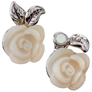 Disney Snow White Jewelry: Kendra Scott Collection Highlights Under $100 Disney Snow White Jewelry: Kendra Scott Collection Highlights Under $100