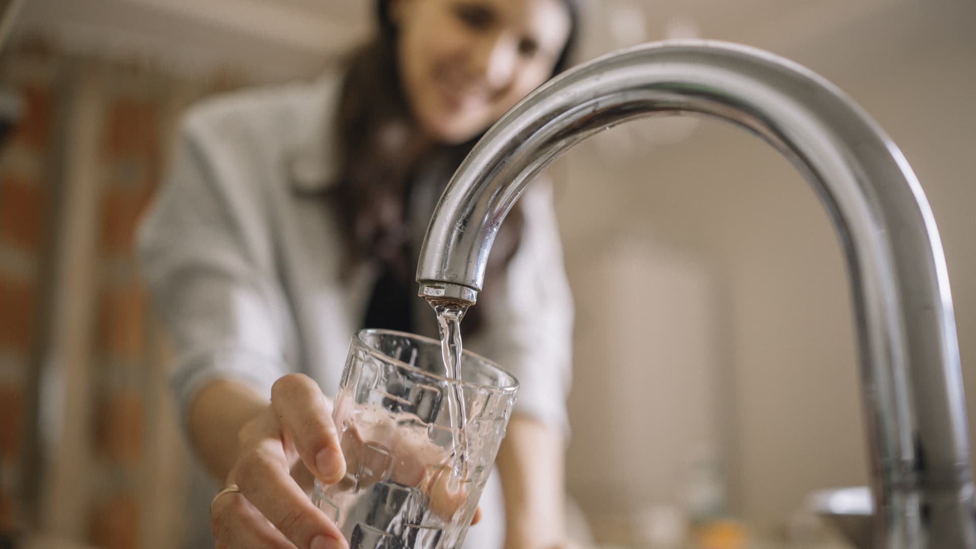 Disparities In Trust: Examining Evanston Residents' Perspectives On Tap Water Quality Disparities In Trust: Examining Evanston Residents' Perspectives On Tap Water Quality