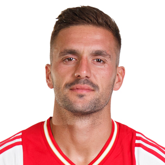 Dušan Tadić: Geleceğe Doğru Tarihi Bir Adım Dušan Tadić: Geleceğe Doğru Tarihi Bir Adım