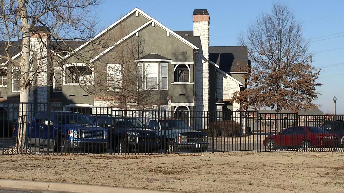 Elizabeth City Apartment Complex Car Break-ins: Dozens Of Vehicles Targeted Elizabeth City Apartment Complex Car Break-ins: Dozens Of Vehicles Targeted