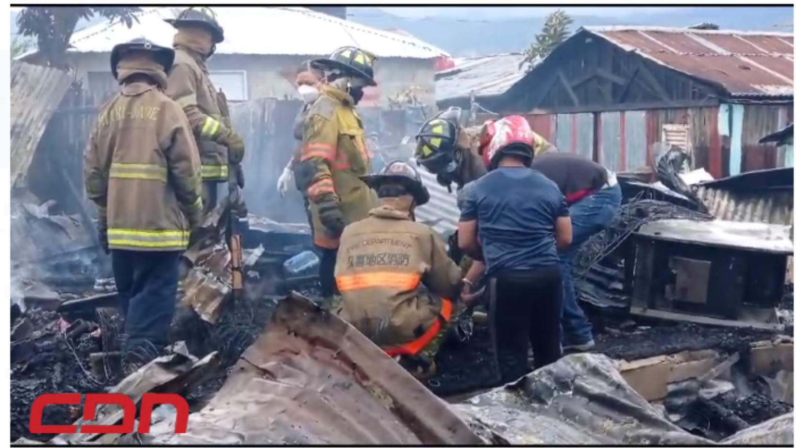 Emergencia En Constanza: Incendio Forestal Y Sus Efectos En Residentes Emergencia En Constanza: Incendio Forestal Y Sus Efectos En Residentes