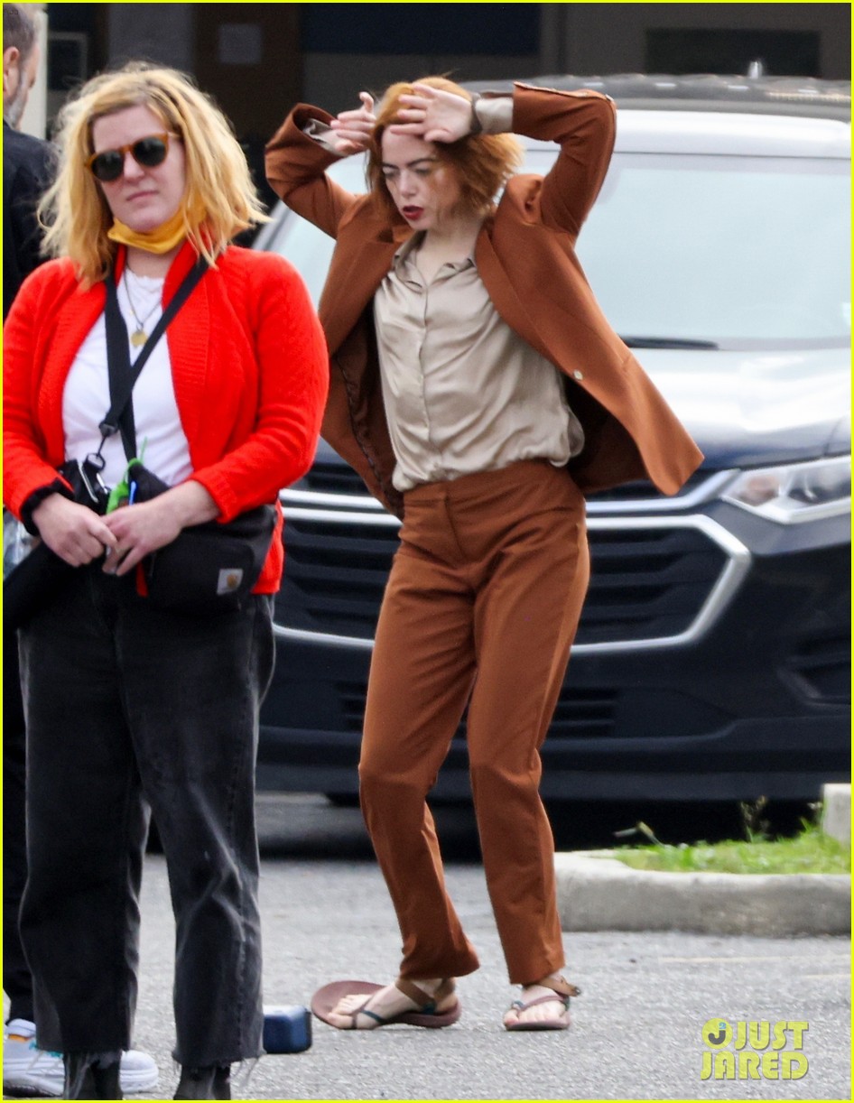 Emma Stone Και Margaret Qualley: Συγκρούσεις Στα Όσκαρ; Ανάλυση Βίντεο. Emma Stone Και Margaret Qualley: Συγκρούσεις Στα Όσκαρ; Ανάλυση Βίντεο.