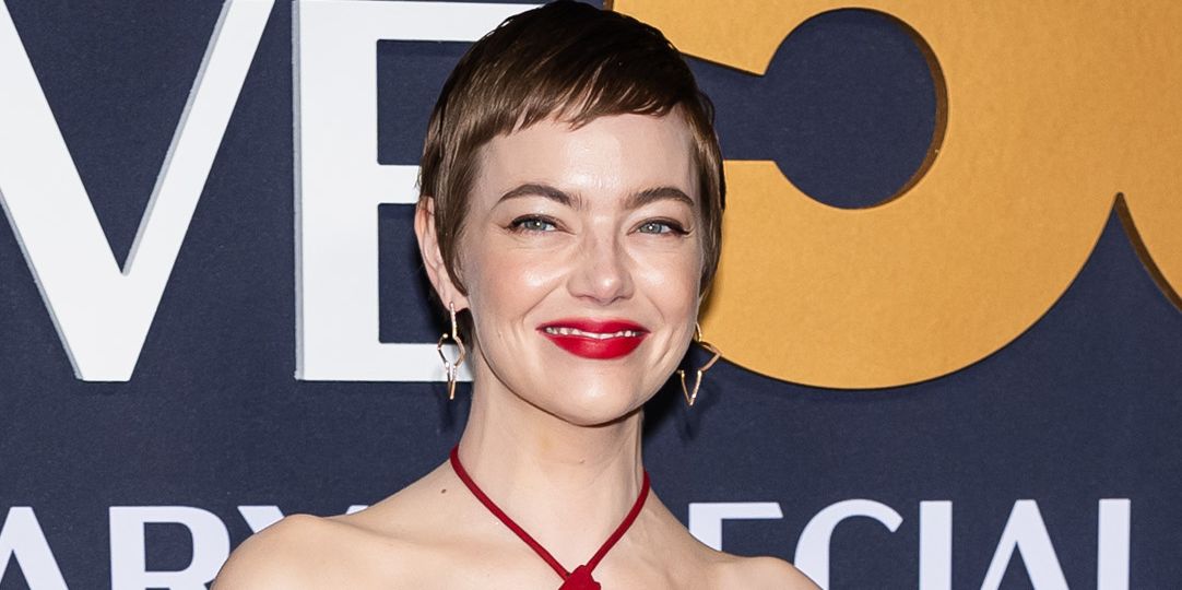 Emma Stone's Popcorn Dress: Pictures From The SNL 50th Anniversary Emma Stone's Popcorn Dress: Pictures From The SNL 50th Anniversary