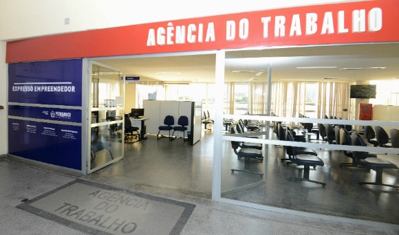 Emprego Em Petrolina: Confira 111 Vagas Disponíveis (02/11)