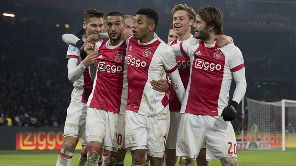 Eredivisie Title Race Heats Up: Ajax Advances, Feyenoord Chases PSV Eredivisie Title Race Heats Up: Ajax Advances, Feyenoord Chases PSV