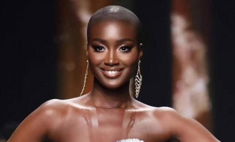 Éric Antoine : Une Ancienne Miss Météo Fait Sensation À La Première De Son Spectacle Éric Antoine : Une Ancienne Miss Météo Fait Sensation À La Première De Son Spectacle