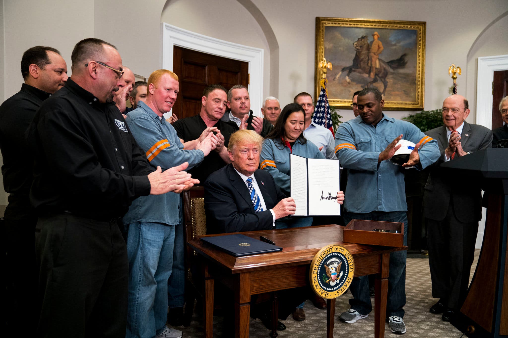 EU Tariff Deadline Extended By Trump To July 9th EU Tariff Deadline Extended By Trump To July 9th