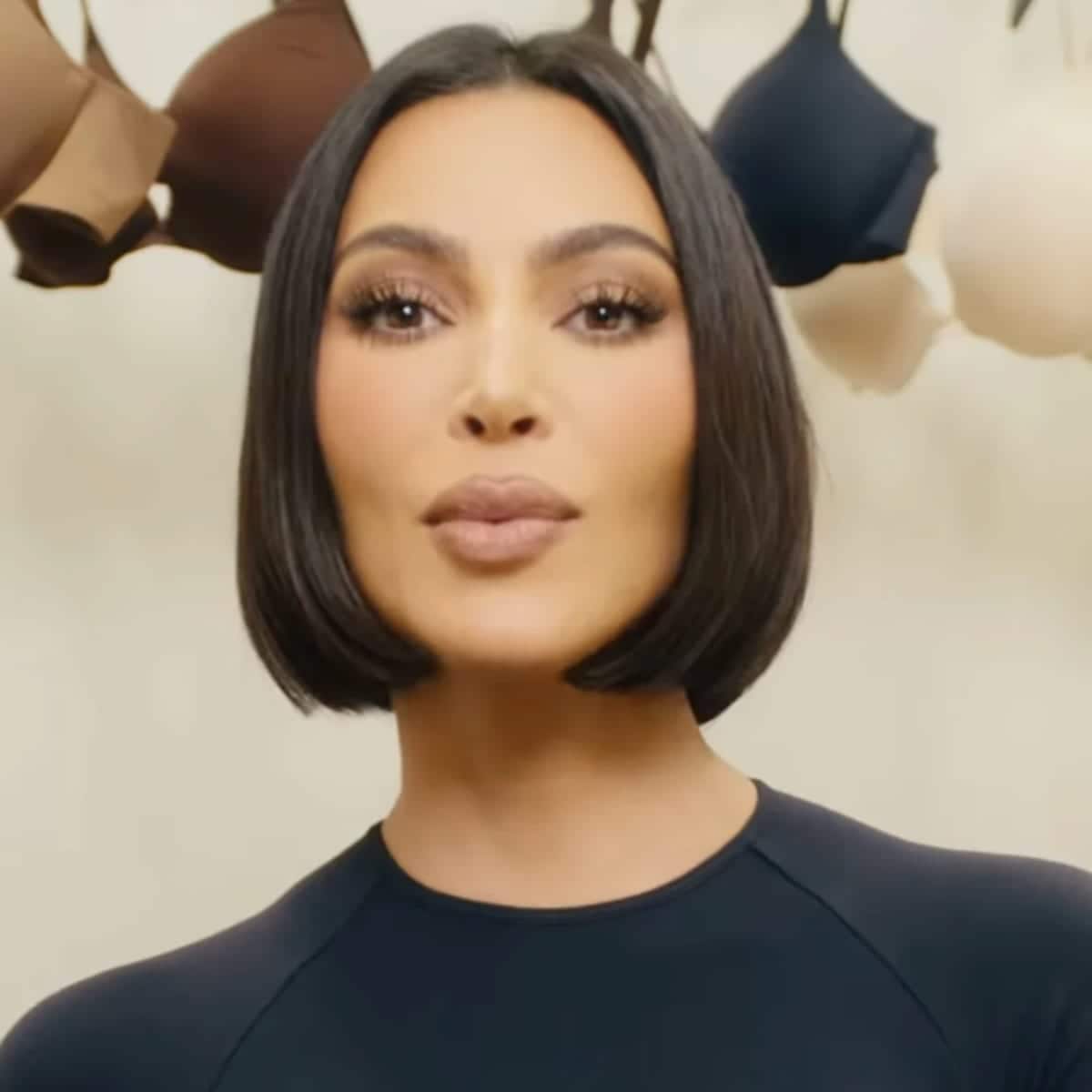 Eva Longoria Debuts Drastic New Look: Sun-Kissed Highlights Change Everything Eva Longoria Debuts Drastic New Look: Sun-Kissed Highlights Change Everything