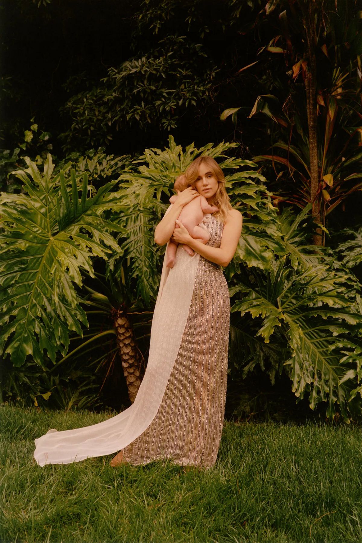 Experience Suki Waterhouse's SURFACE: A North American Tour Review Experience Suki Waterhouse's SURFACE: A North American Tour Review
