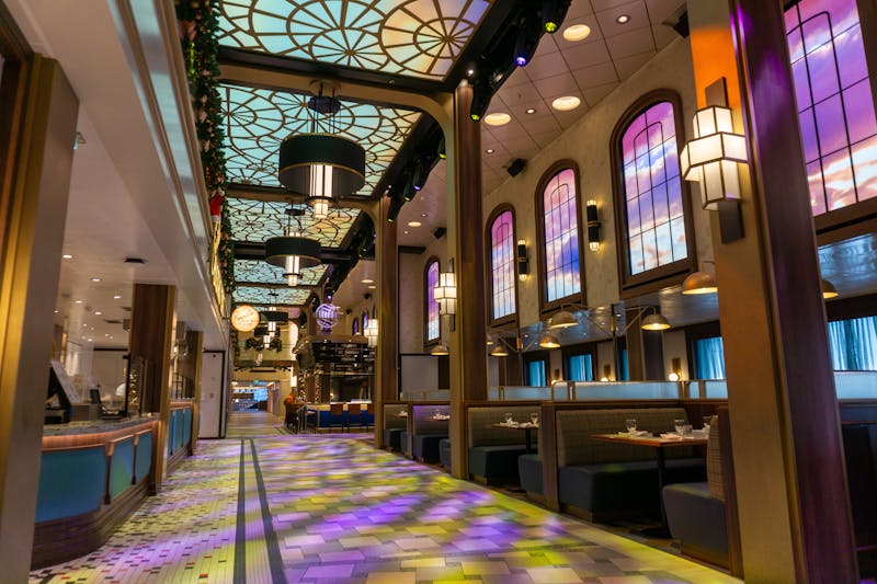 Exploring The Next Generation:  A Review Of 2025's Cruise Ship Innovations