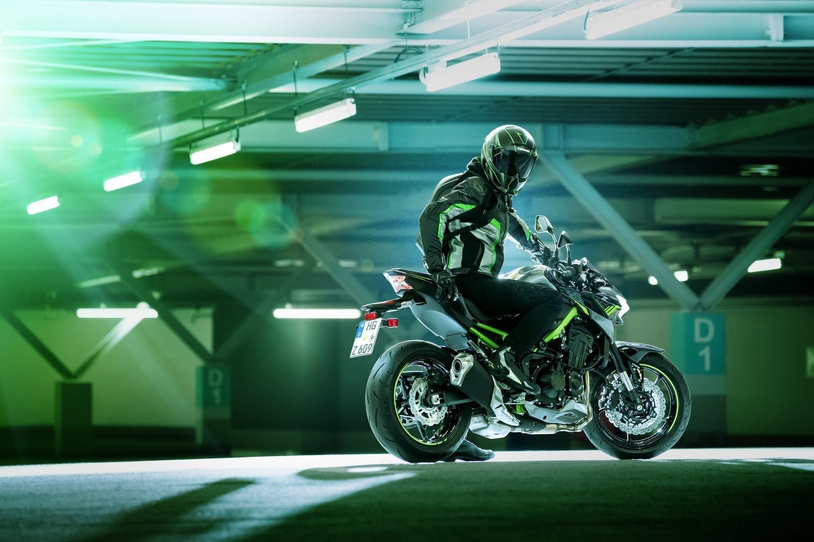 Faktor Harga Kawasaki Z900 Dan Z900 SE Yang Lebih Rendah Di Indonesia Faktor Harga Kawasaki Z900 Dan Z900 SE Yang Lebih Rendah Di Indonesia