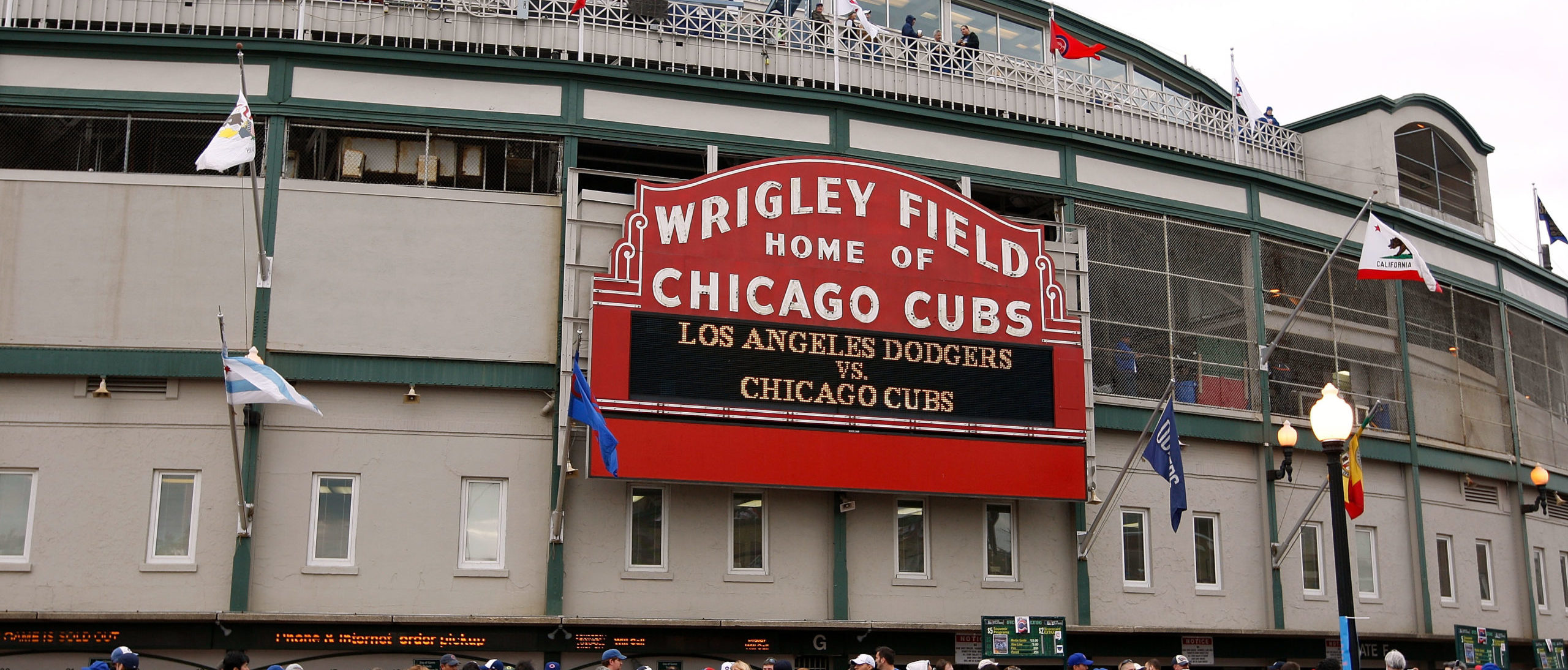 Fan Hospitalized After Fall At Wrigley Field During Cubs Game Fan Hospitalized After Fall At Wrigley Field During Cubs Game