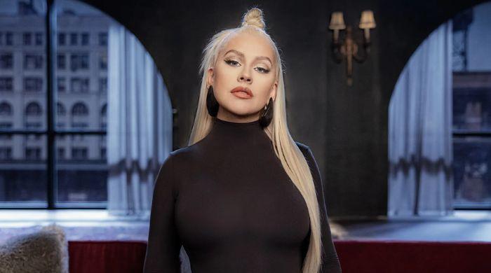 Fans Speculate On Christina Aguilera's Altered Appearance Fans Speculate On Christina Aguilera's Altered Appearance