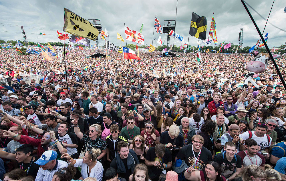 Fast Resale: Glastonbury Tickets Gone In 30 Minutes Fast Resale: Glastonbury Tickets Gone In 30 Minutes
