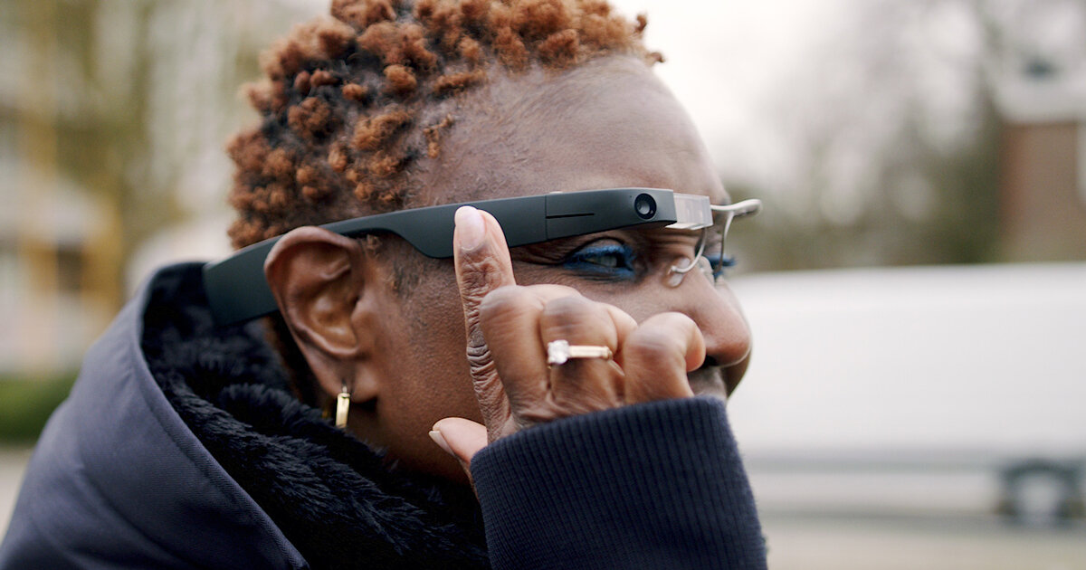First Look: Google's Experimental AI Smart Glasses First Look: Google's Experimental AI Smart Glasses