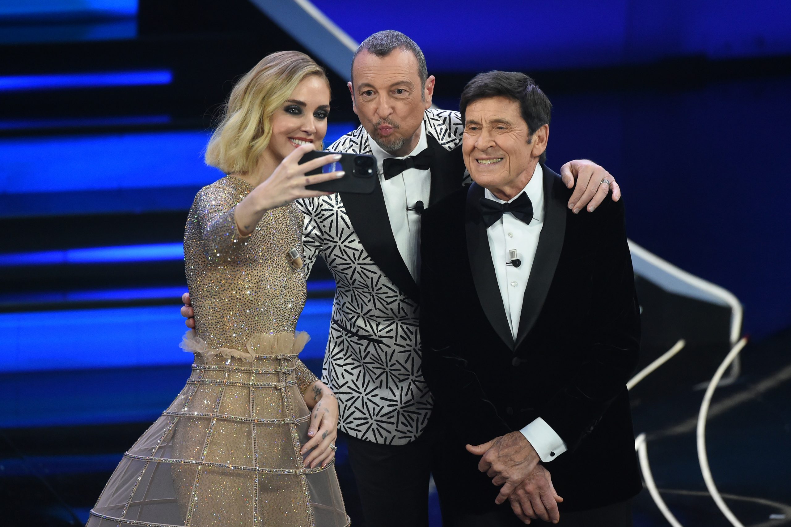 Fondazione L'Uomo E Il Pellicano: Concerto Benefico A Sanremo Ottiene Grande Risposta (Foto) Fondazione L'Uomo E Il Pellicano: Concerto Benefico A Sanremo Ottiene Grande Risposta (Foto)