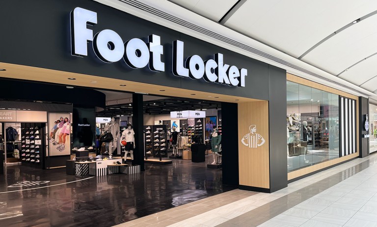 Foot Locker (FL) Q4 2024 Earnings: Examining The Impact Of The Lace Up Plan Foot Locker (FL) Q4 2024 Earnings: Examining The Impact Of The Lace Up Plan