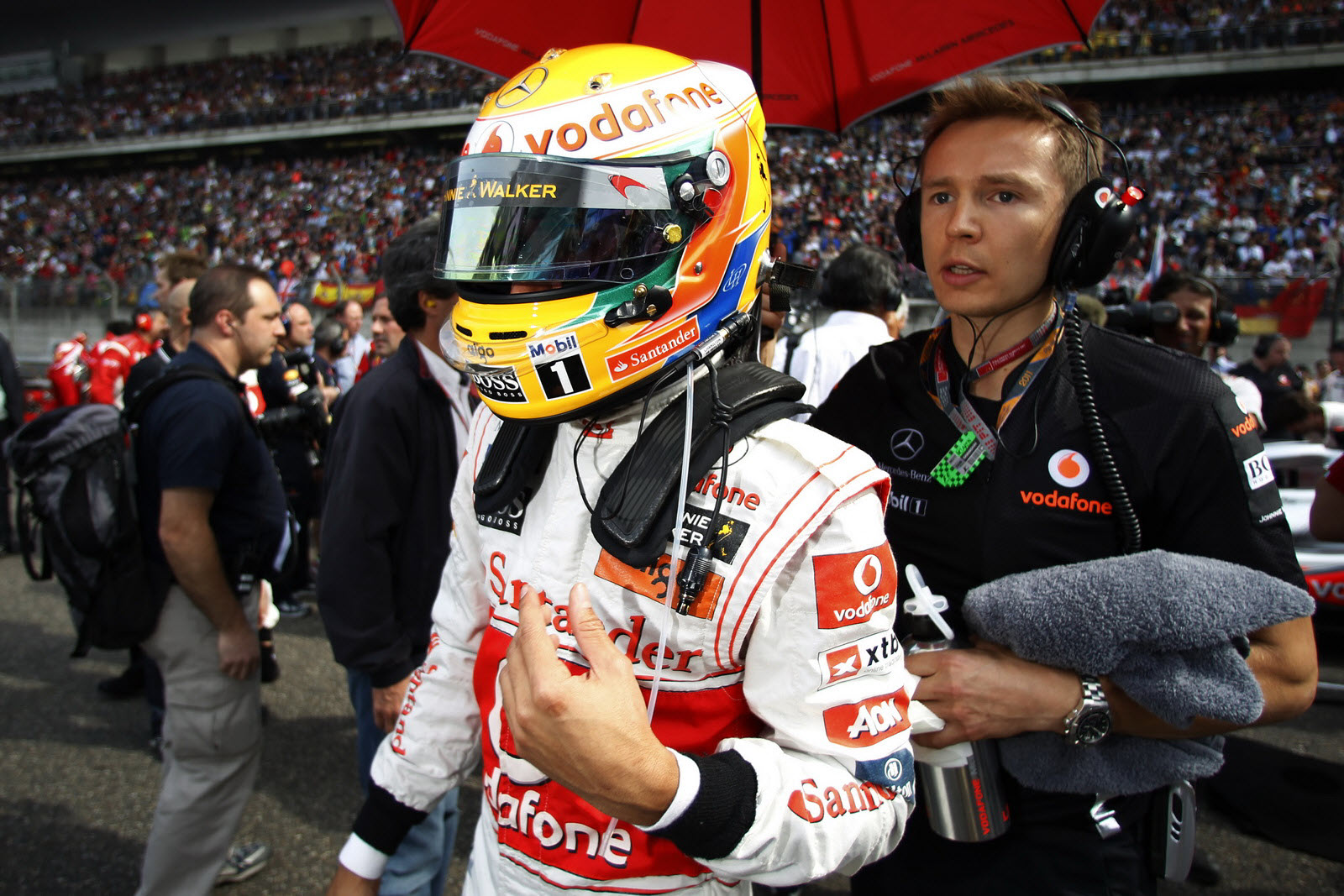 Formula 1 Chinese GP: Contact Between Hamilton And Leclerc Dominates Formula 1 Chinese GP: Contact Between Hamilton And Leclerc Dominates