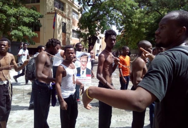 França Reconhece Injustiça Histórica Na Dívida Do Haiti França Reconhece Injustiça Histórica Na Dívida Do Haiti