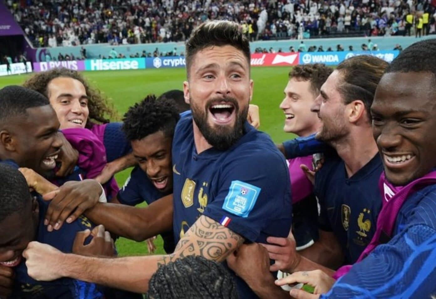 France Falls To England In Dramatic Late-Match Finish France Falls To England In Dramatic Late-Match Finish