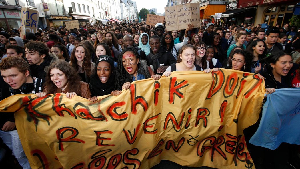 French Government's Migrant Deportation Plan Faces Backlash French Government's Migrant Deportation Plan Faces Backlash