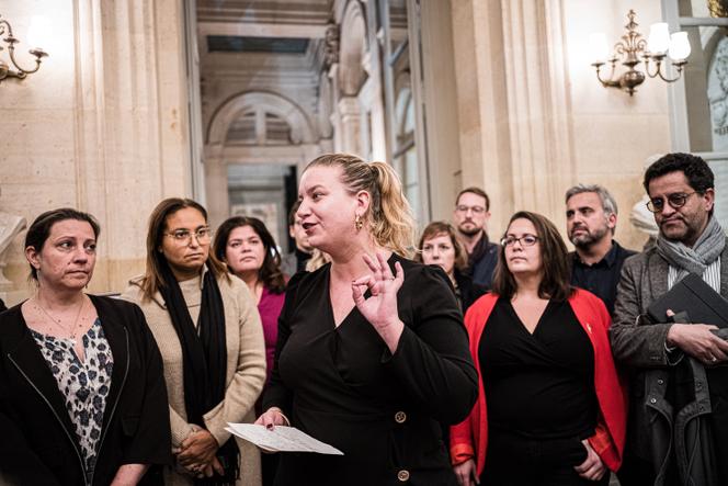 Frontières Et Tensions : L'impact Du RN Et De LFI Sur Le Fonctionnement De L'Assemblée Nationale Frontières Et Tensions : L'impact Du RN Et De LFI Sur Le Fonctionnement De L'Assemblée Nationale