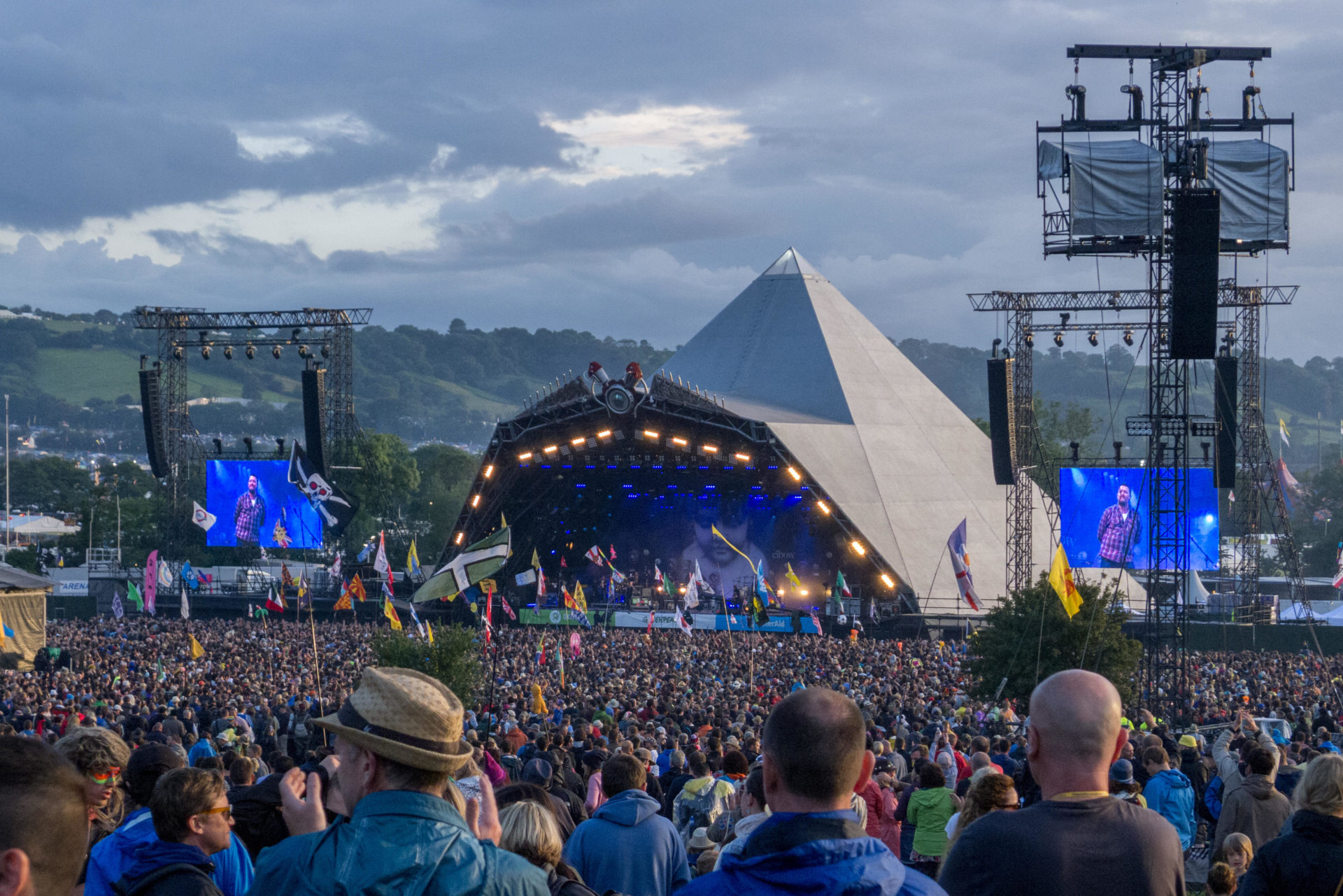 Glastonbury 2024? Loyle Carner's Fatherhood And Upcoming Music Glastonbury 2024? Loyle Carner's Fatherhood And Upcoming Music