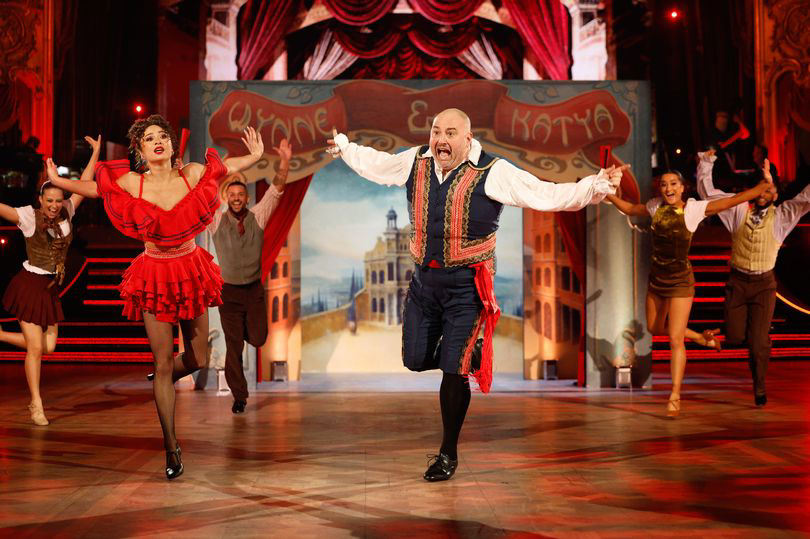 GoCompare's Wynne Evans: Axed After Strictly Scandal GoCompare's Wynne Evans: Axed After Strictly Scandal