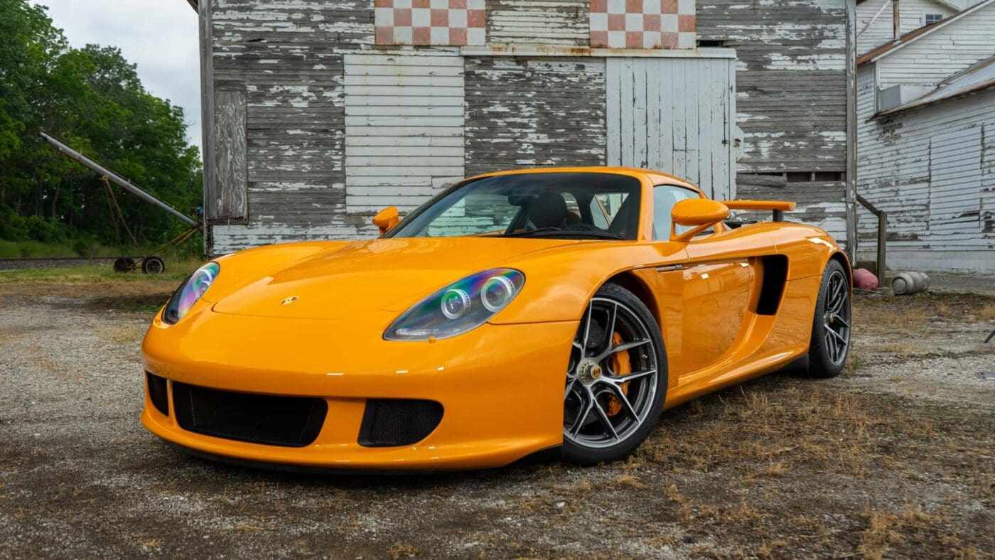 Graham Rahal Showcases His Exclusive Porsche 911 GT3 RS 4.0 Graham Rahal Showcases His Exclusive Porsche 911 GT3 RS 4.0