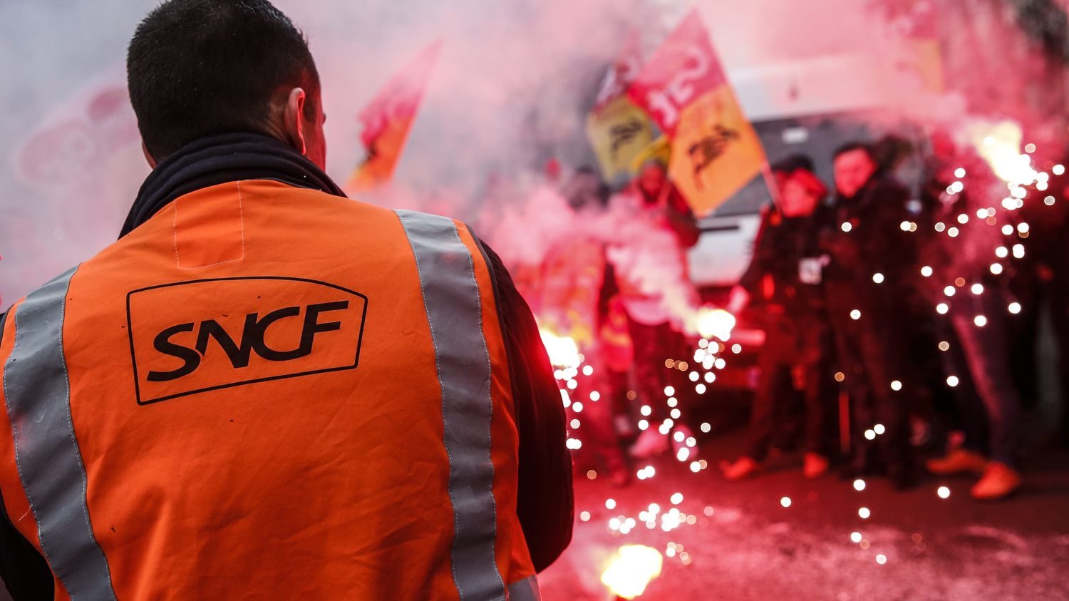Grève SNCF Imminente ? Le Ministre S'Exprime Grève SNCF Imminente ? Le Ministre S'Exprime