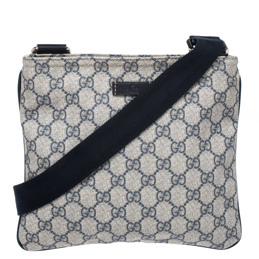 Gucci Re-Web: Detailed Look At The Gradient Blue GG Supreme (838949FAEV58460)