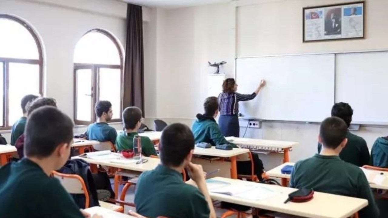 Gümüşhane Okul Tatili Son Dakika Gelişmeleri: 24 Şubat Pazartesi Gümüşhane Okul Tatili Son Dakika Gelişmeleri: 24 Şubat Pazartesi