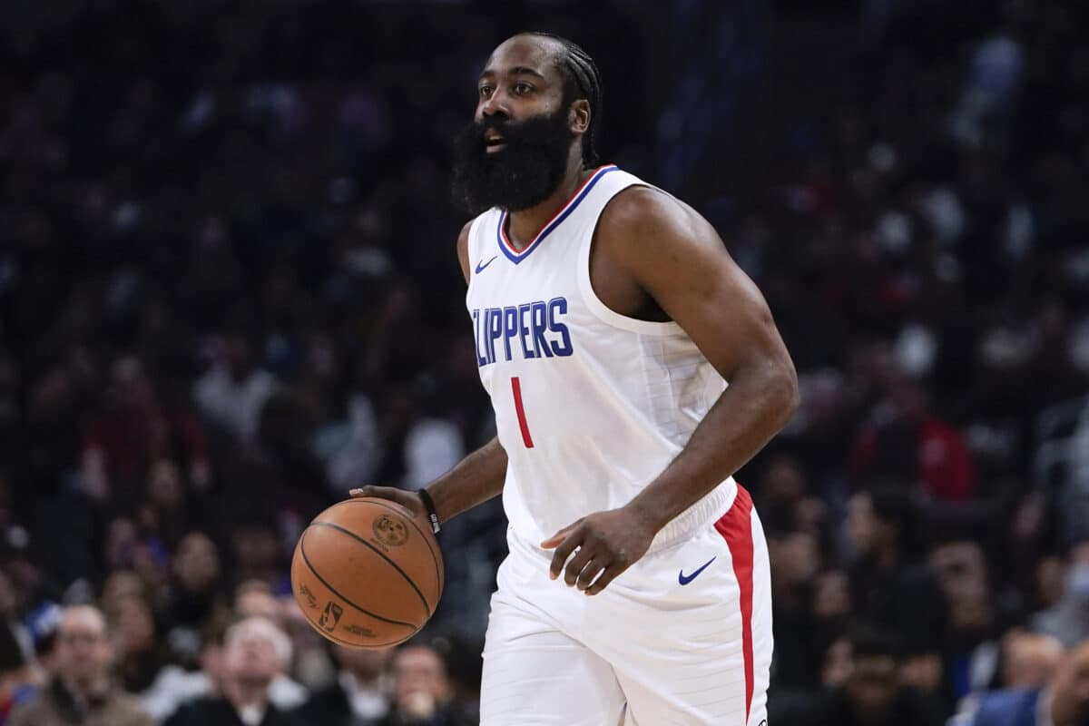 Harden's 39-Point Explosion Leads Clippers Past Warriors In Playoff Clincher Harden's 39-Point Explosion Leads Clippers Past Warriors In Playoff Clincher