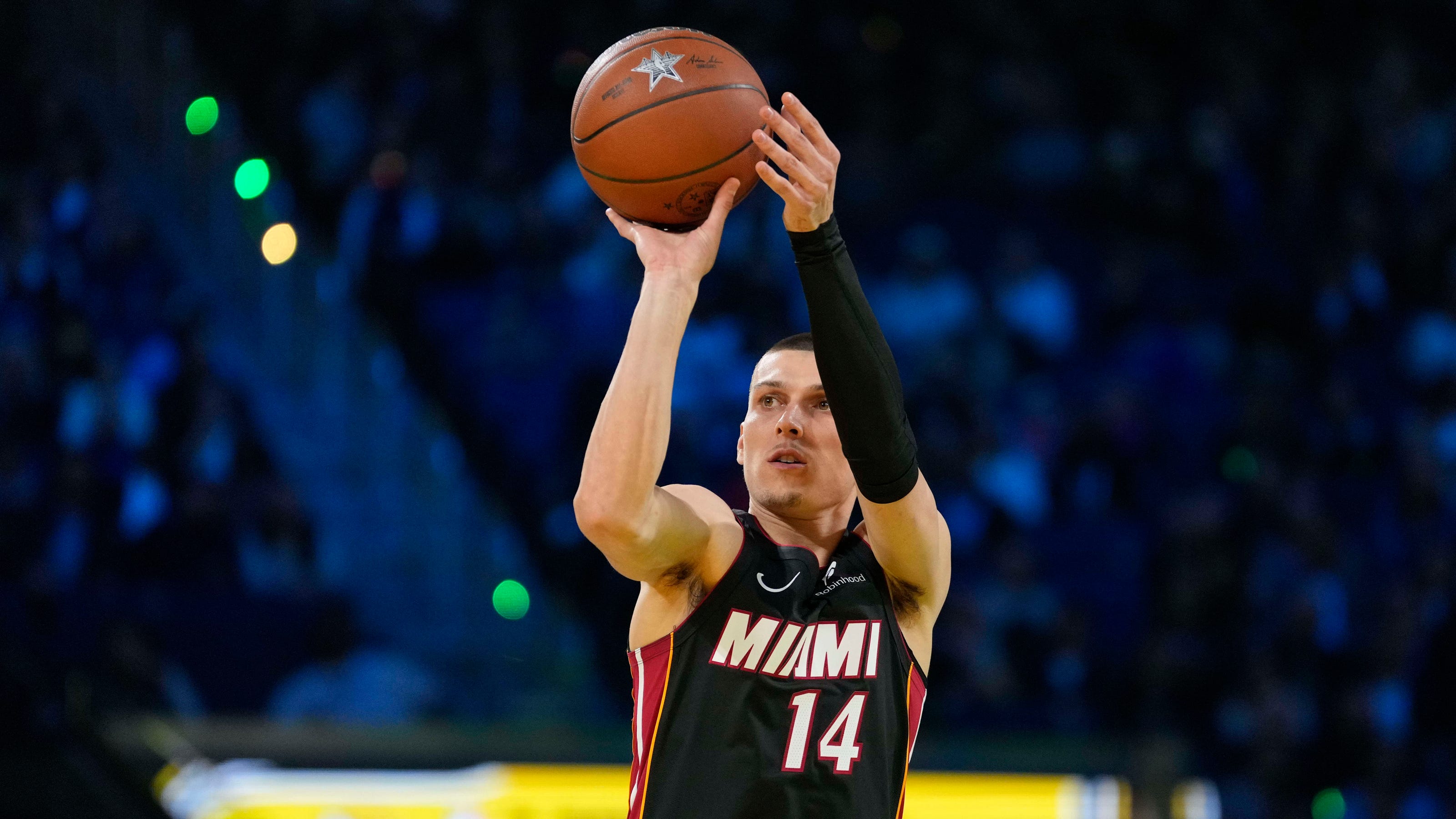 Heat's Tyler Herro Wins 3-Point Contest; Cavs Duo Claims Skills Challenge Heat's Tyler Herro Wins 3-Point Contest; Cavs Duo Claims Skills Challenge
