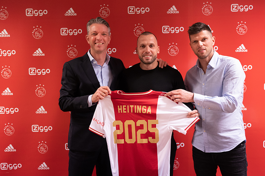 Heitinga Sterkst In Race Voor Ajax Trainerspositie Heitinga Sterkst In Race Voor Ajax Trainerspositie