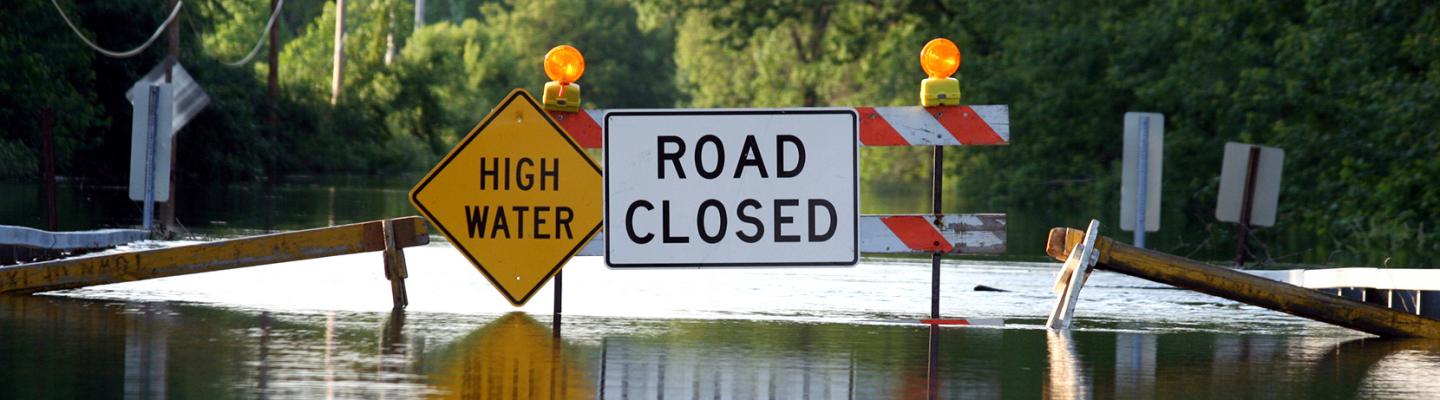 High Wind Warnings: Protecting Yourself During Severe Weather High Wind Warnings: Protecting Yourself During Severe Weather
