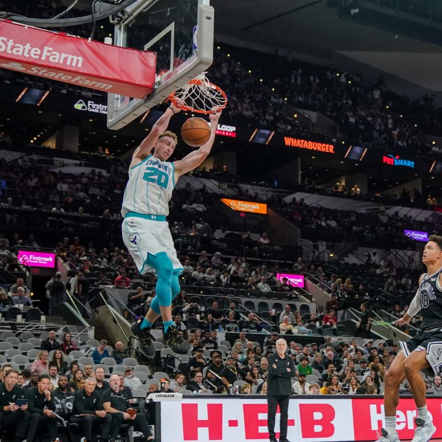 How To Watch The Warriors Vs. Hornets Game On March 3rd: Time And Streaming Details How To Watch The Warriors Vs. Hornets Game On March 3rd: Time And Streaming Details