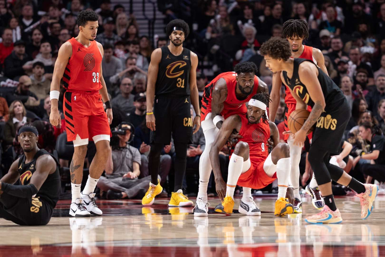 Hunter's Stellar Game Propels Cavaliers Past Trail Blazers For 10th Consecutive Victory