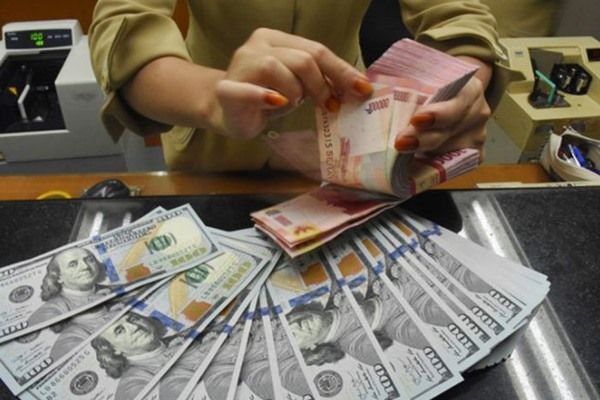 Indonesia's Foreign Exchange Reserves: Significant Drop Due To Rupiah Pressure Indonesia's Foreign Exchange Reserves: Significant Drop Due To Rupiah Pressure