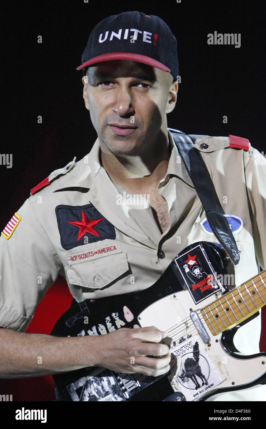 ΗΠΑ: Ο Tom Morello Των Rage Against The Machine Επιτίθεται Στον Τραμπ ΗΠΑ: Ο Tom Morello Των Rage Against The Machine Επιτίθεται Στον Τραμπ