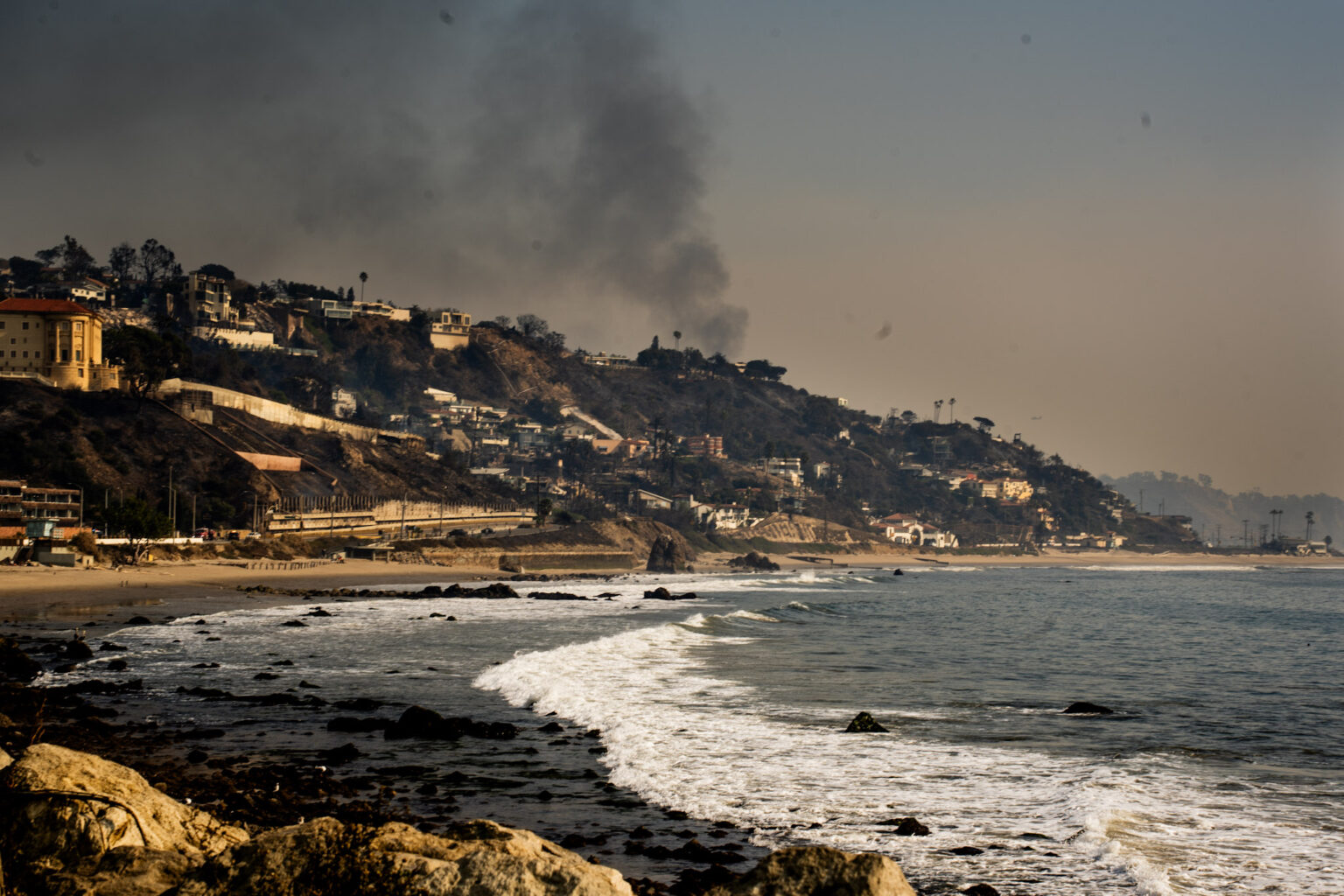 Is It Possible To Bet On The Los Angeles Wildfires? Exploring The Implications Is It Possible To Bet On The Los Angeles Wildfires? Exploring The Implications
