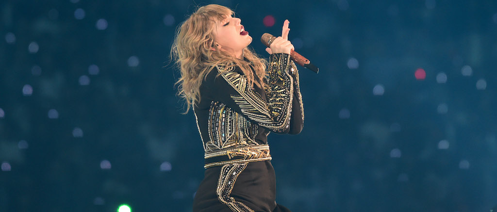 Is Taylor Swift Finally Re-Recording Reputation? New Teaser Hints At Release Is Taylor Swift Finally Re-Recording Reputation? New Teaser Hints At Release